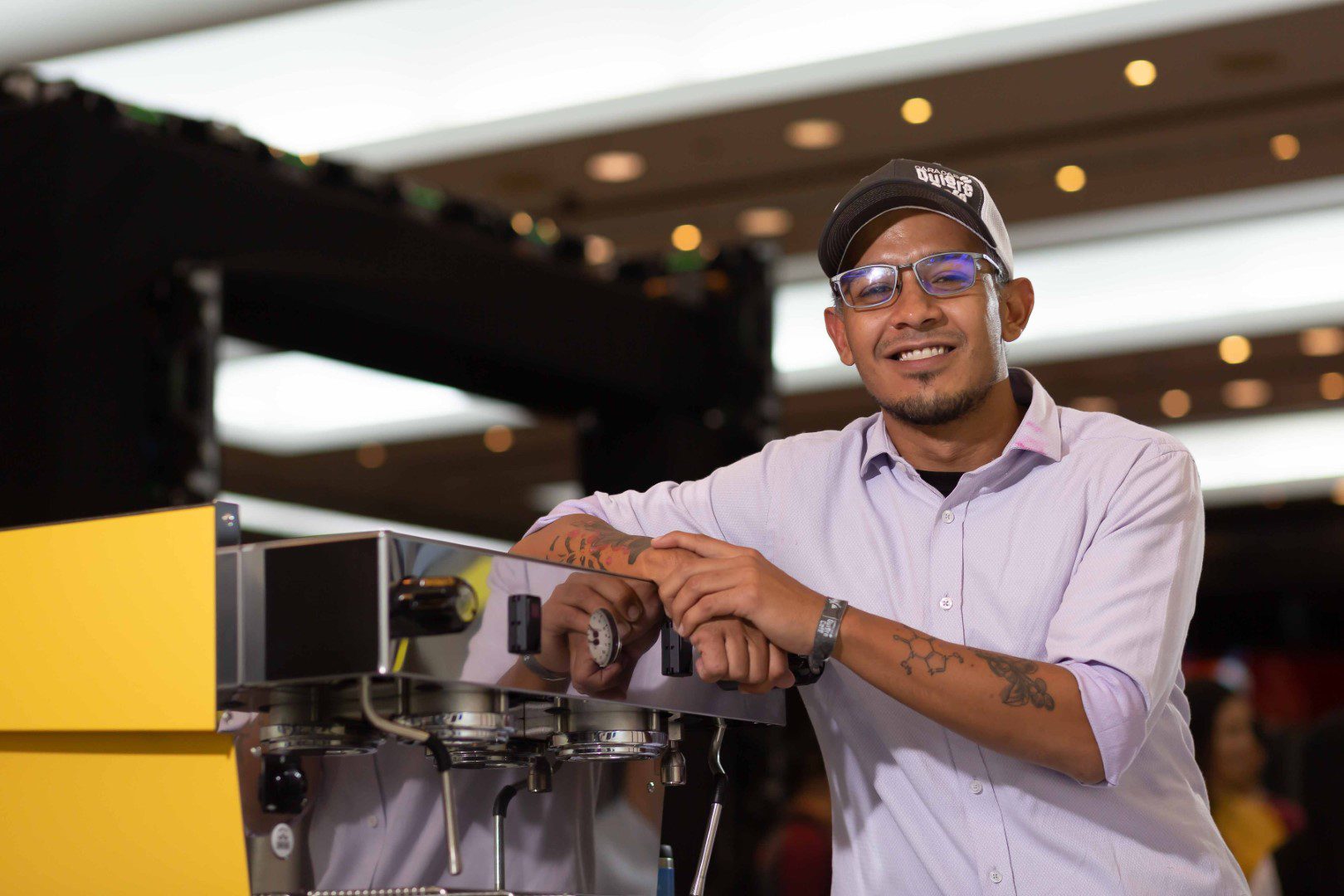 ¿Quién es Óscar González? El primer barista en representar a Venezuela en un mundial